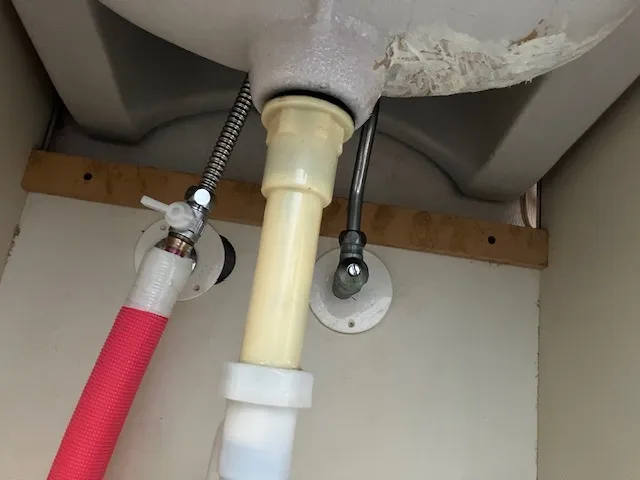 洗面台混合栓入替工事