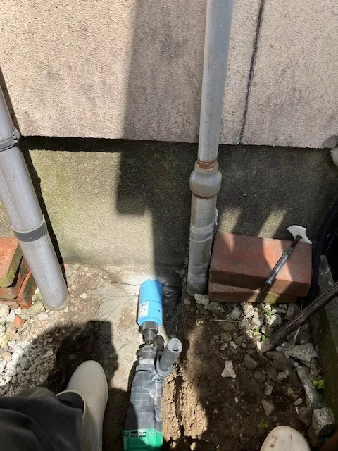 台所排水枝管及び排水桝入替工事