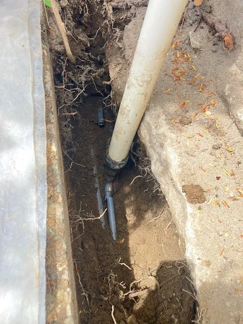 外部水道撤去処分工事