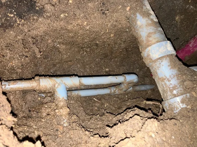 洗面所床下漏水修理工事