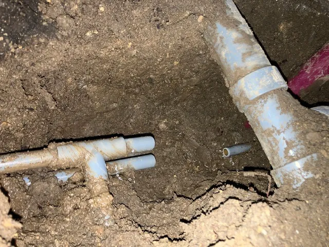 洗面所床下漏水修理工事
