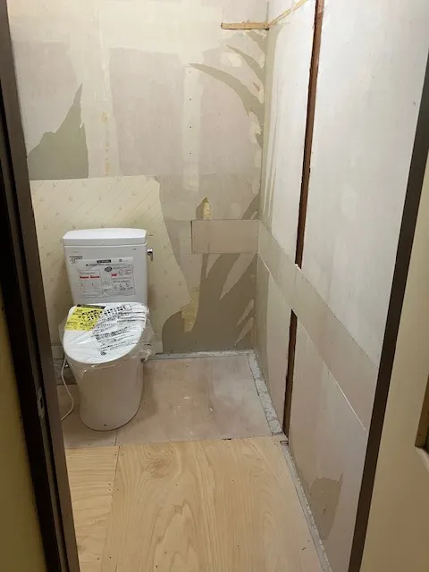 トイレ改修工事